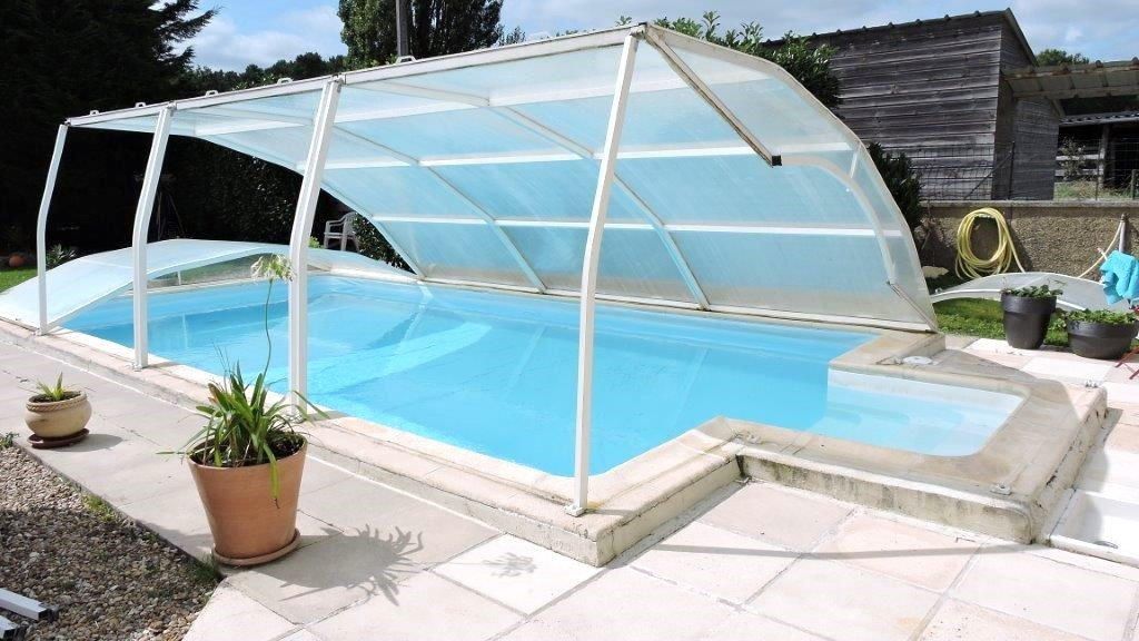 Piscine couverte chauffée